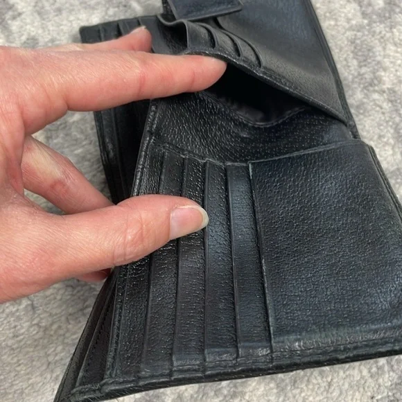 Gucci Monogram GG Canvas Leather Snap Compact Wallet Black - Picture 15 of 17